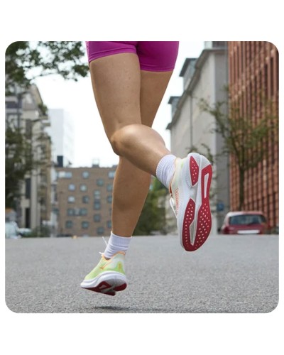 Mach 6 Hoka One One | ilcorridore.com | Shop online Mach 6 Hoka One One | ilcorridore.com | Shop online