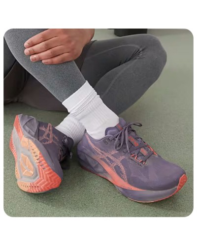 Novablast 5 Lite-Show Uomo Asics Novablast 5 Lite-Show Uomo Asics