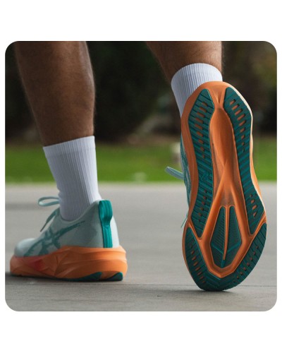Novablast 5 Lite-Show Uomo Asics Novablast 5 Lite-Show Uomo Asics