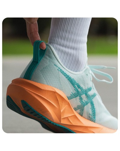 Novablast 5 Lite-Show Uomo Asics Novablast 5 Lite-Show Uomo Asics